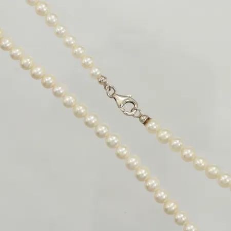 Pärlcollier odlade sötvattenpärlor, längd 38cm, Ø6,2mm, limrester, 925/1000 silver  Vikt: 20,4 g