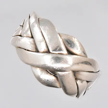 Pusselring, stl 20½, skev, fastlödd, 925/1000 silver Vikt: 8,9 g