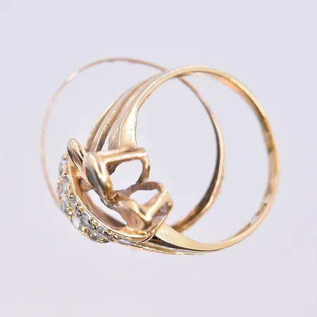 Diverse guld, 18K. Vikt: 6,2 g