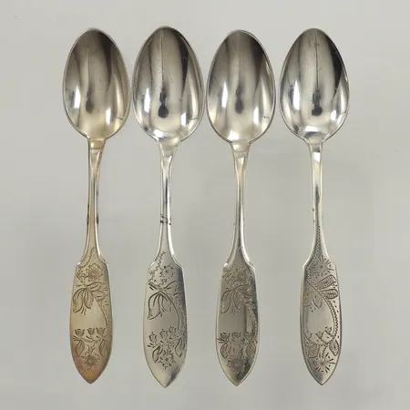 Fyra kaffeskedar, modell Tornedal, längd 12cm, 830/1000 silver  Vikt: 55,8 g