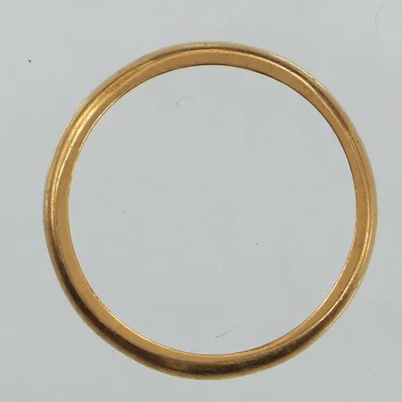 Ring, stl 19, bredd ca 2,5mm, gravyr, repig, 23K Vikt: 4,1 g