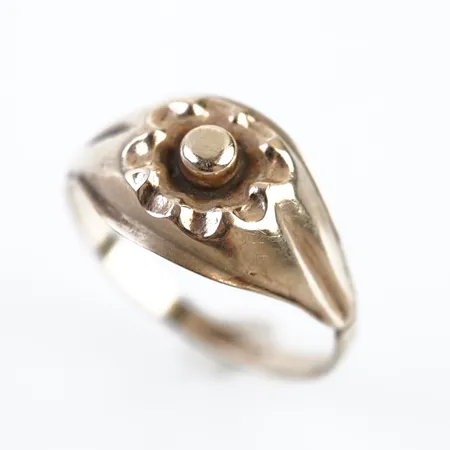Ring, stl 19(60), bredd 11mm, 14k Vikt: 1,1 g