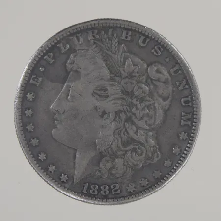 Morgan Dollar 1882, diameter 38,1 mm, silver  900/1000 Vikt: 25,5 g