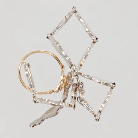 Ring med sten, Armband vitguld, defekta, 14K,  Vikt: 4,7 g