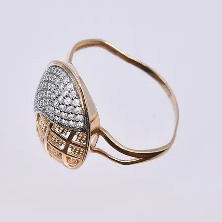 Diverse guld, 14K. Vikt: 4,8 g