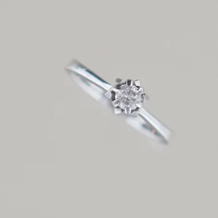 Ring solitär diamant 0,20ct WSI, Ø 16,25 mm, vitguld 18k Vikt: 2,7 g