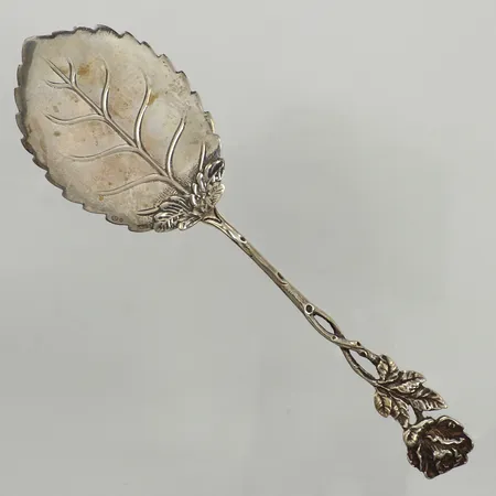 Kakspade, längd 14cm, modell rosen, 830/1000 silver Vikt: 15,9 g