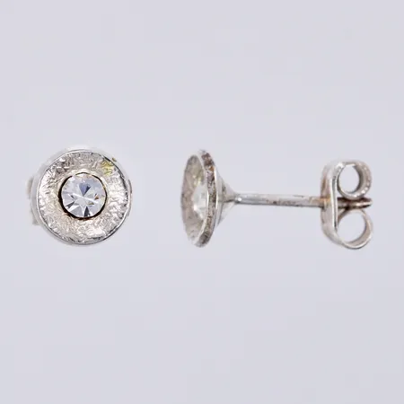 Ett par örhängen med vita stenar, Ø ca 7mm, silver, 830/1000 Vikt: 1,2 g