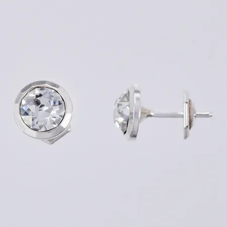 Ett par örhängen med vita stenar, Ø 8mm, silver, 830/1000 Vikt: 1,9 g