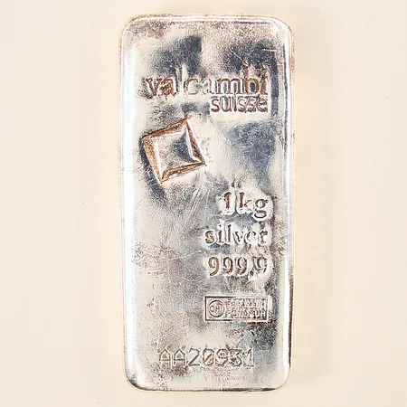 Silvertacka, Valcambi Suisse, 11,5x5,2x1,3cm, serie-nr: AA20931, Essayeur Fondeur, silver 999,9/1000 Vikt: 1000 g