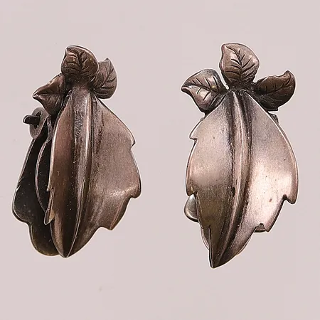 Ett par örhängen, 25mm, clips, 830/1000 Silver 6,0g.