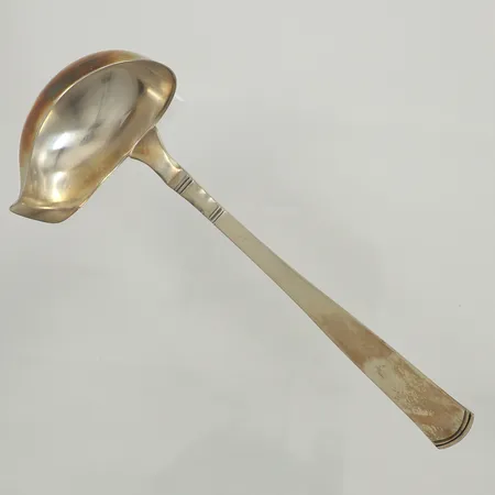 Såsslev, längd 17cm, modell Rosenholm, GAB, 830/1000 silver Vikt: 50,3 g
