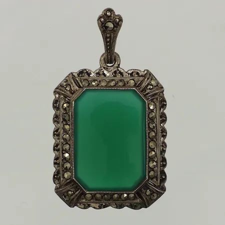 Hänge, grön agat, markasiter, längd 40mm, bredd 22mm, 830/1000 silver  Vikt: 6,4 g