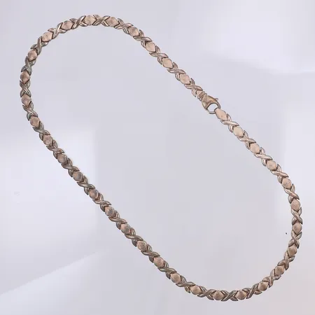 Collier, matterat, 43cm, bredd 6mm, Guldfynd, 925/1000 silver Vikt: 46,5 g