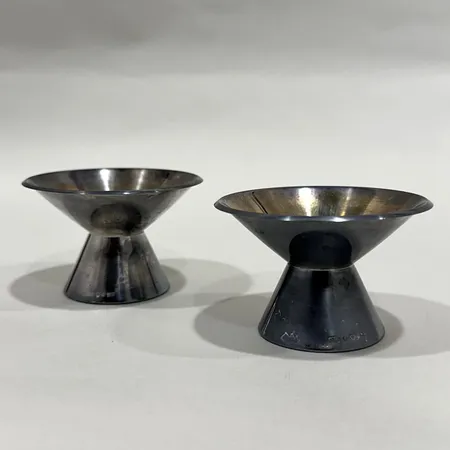 Ett par ljusstakar, höjd 5cm, fyllda, GAB, silver 830/1000 Vikt: 107 g