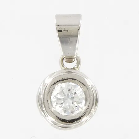 Hänge med diamant ca 0,48ct G-H/SI, ca 15mm, inklusive ögla, platina 900/1000 Vikt: 3 g