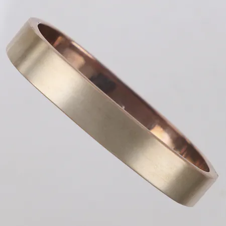 Armring med borstad dekor, Ø57,9mm, bredd 9,8mm, GHA, silver 925/1000 Vikt: 19,8 g