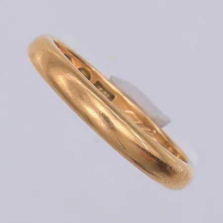 Ring, slät, stl 20, gravyr, 18K Vikt: 5,3 g