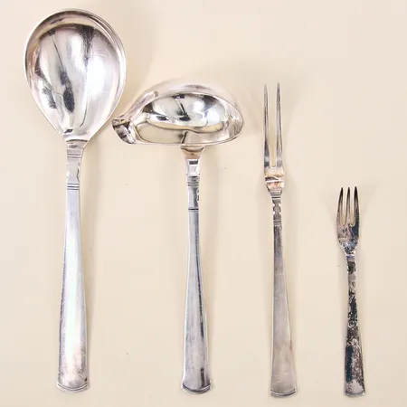 Diverse silverbestick, modell Rosenholm, GAB, silver 830/1000 Vikt: 165,4 g