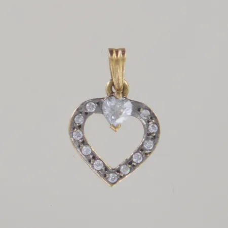 Hänge hjärta med stenar, längd 2 cm bredd 1 cm, 18k Vikt: 1,4 g