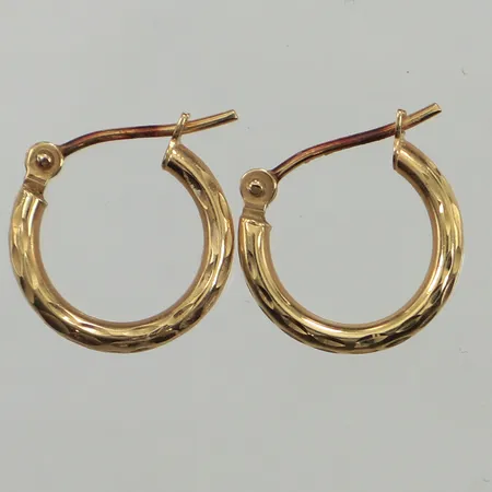 Ett par örhängen, creoler, Ø12,6mm, bredd 2mm,  Vikt: 0,8 g