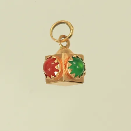 Berlock Trafikljus gröna/röda stenar, 8x10mm exkl ögla, 18K 1g totalt