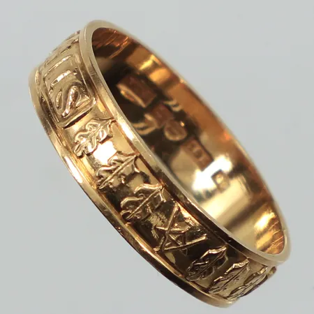Examensring, stl 21½, bredd 5,8mm, 18K  Vikt: 5,1 g