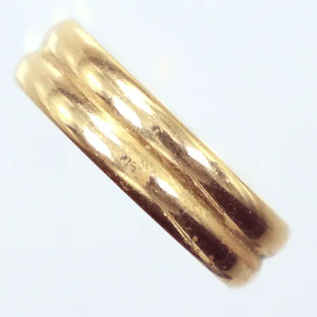 Ring, Ø18¼, gravyr, 18K Vikt: 5,8 g