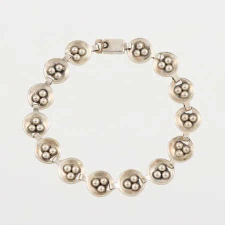 Armband Herman Siersbol Danmark, längd 18.5 cm, bredd 10.4 mm, silver. Vikt: 10,6 g