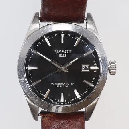 Herrur Tissot Powermatic 80 Silicum, Ø40mm, automatisk, datum, ref nr. T127407 A, serie nr.  38K V8U N6F, läderband, skador på band och glas, inga tillbehör 