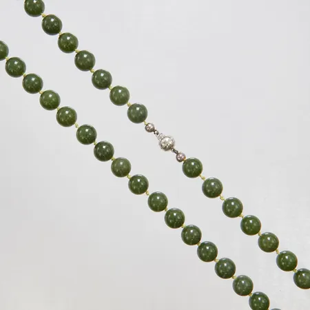  Stencollier, 75,3cm, nefrit, silverlås 925 Vikt: 0 g
