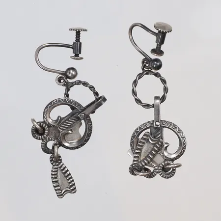 Ett par örhängen 60x16mm, silver, 925/1000 Vikt: 7,5 g
