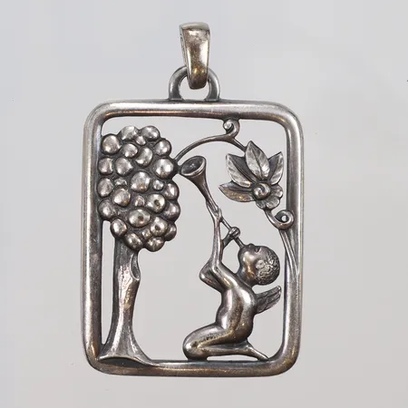 Hänge med Ängel 31x50mm, GD&Co (G. Dahlgren & Co) Malmö 1945, silver 830/1000 Vikt: 9 g
