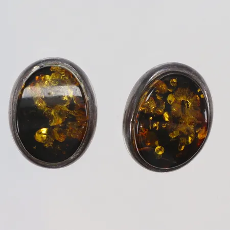 Ett par Örhängen med bärnsten 12x16mm, silver 925/1000 Vikt: 5,5 g