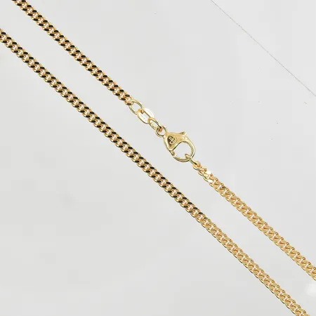 Kedja Pansar, längd 44½ cm, bredd 2 mm, 18K. Vikt: 11,8 g
