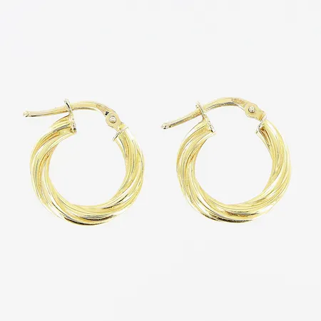 Ett par örhängen, 18mm, bredd 2,5mm, 18K Vikt: 1,6 g