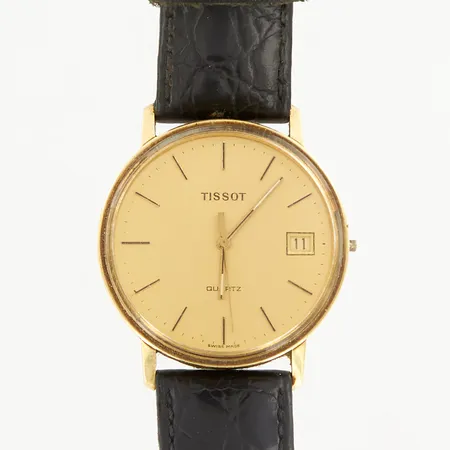 Herrur Tissot, Ø33,5mm, quartz, boett i 14K guld, defekt, fungerar ej, saknar krona, gravyr, bruttovikt 26,4 gram