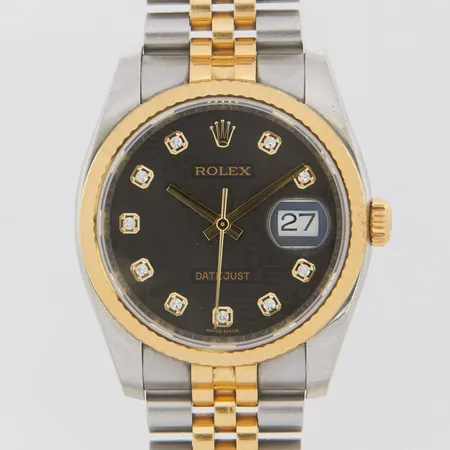 Herrur Rolex Datejust stål/guld, automatisk, 36,5mm, ref: 116233, snr: P7E76215, safirglas, jubiletavla med diamantindex, datum, jubilelänk, stål/guld, extra länkbit, certifikat Torres Joalheiros SA Portugal 17/10/2016, tag, folder, Manual, box. Vikt: 0 g