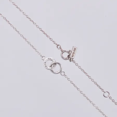 Collier Efva Attling, längd ca 45cm, bredd ca 1-8mm, "Amor Vincit Omnia",  925/1000 silver Vikt: 3 g