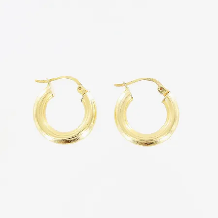 Ett par örhängen, 20mm, 18K Vikt: 2,1 g