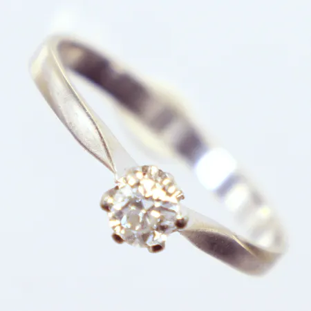 Ring, diamant 1x0,23ct TC/Si äldre slipning, Ø19¼, 18K Vikt: 1,9 g