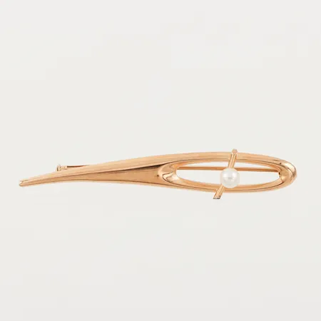 Brosch med pärla, Finska stämplar, längd ca 5.5 cm, 14k. Vikt: 2,4 g