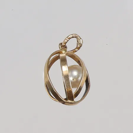 Hänge med pärla, 19x19mm, sliten, 18K Vikt: 1,1 g