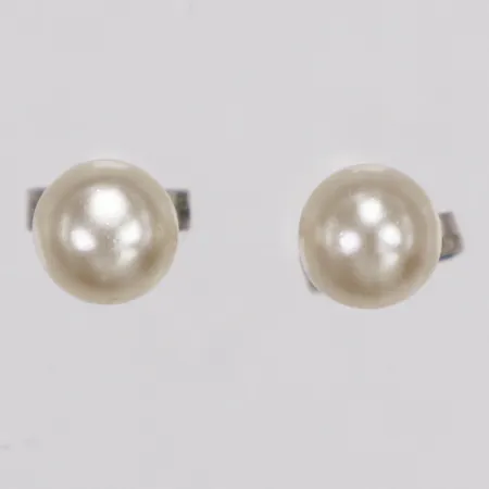 Ett par örhängen, plastpärlor, Ø5,9mm, 835/1000 silver,  Vikt: 1 g