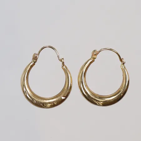 Ett par örhängen, 20x15mm, 18K Vikt: 1,5 g