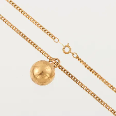 Collier med hänge, längd 68 cm, hängets höjd ca 24 mm, stämplad Skultuna mässing.