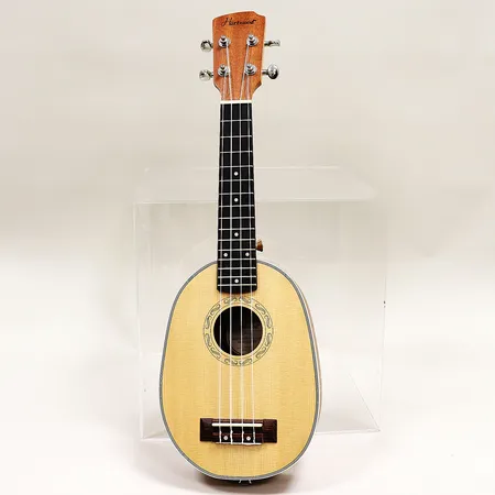 Ukulele Hartwood, Sonata HW-Renaissance-Pinuke-SPR, Kina, nr 151921-2815, fint skick, utan tillbehör. Skickas med postpaket.