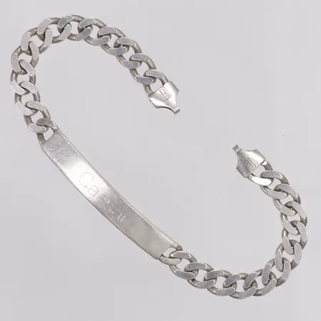 Armband, Pansar, integrerad namnbricka, längd 18cm, bredd 6,5mm, GHA, gravyr, lås saknas, 925/1000 silver  Vikt: 15,6 g