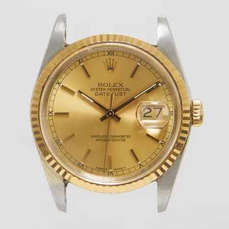 Herrur Rolex Datejust, stål/guld, automatisk, 35,5mm, ref 16233, snr: L867564, Cal 3135, verknr: 5444892, service behov, skadat glas, Jubilelänk, ref 62523 H18 N11, skadad/defekt/av, certifikat daterat 25.5.90, box, ytterkartong.