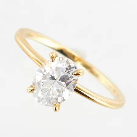 Ring med sten, stl 17, bredd ca 18mm, 14K Vikt: 2,1 g
